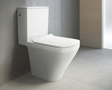 CLOSE COUPLED TOILETS